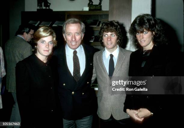 Lori Wright, Andy Williams, son Christian and daughter Noelle