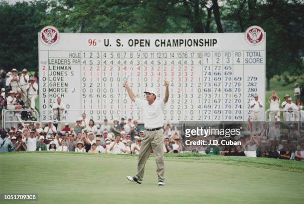 Steve Jones of the United States celebrates winning the 96th U.S. Open golf tournament on 16 June 1996 at the South Course of Oakland Hills Country...
