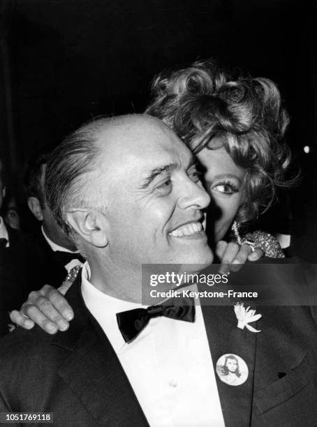 Sophia Loren et son mari Carlo Ponti à Naples, Italie, le 25 octobre 1967.