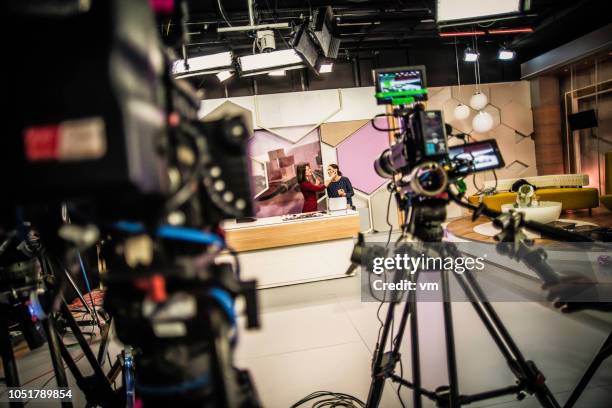 video cameras on a television set - behind the scenes stock pictures, royalty-free photos & images