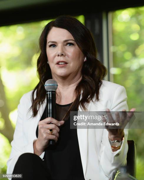 Actress Lauren Graham attends the Women In Entertainment's 4th Annual Summit at the Skirball Cultural Center on October 11, 2018 in Los Angeles,...