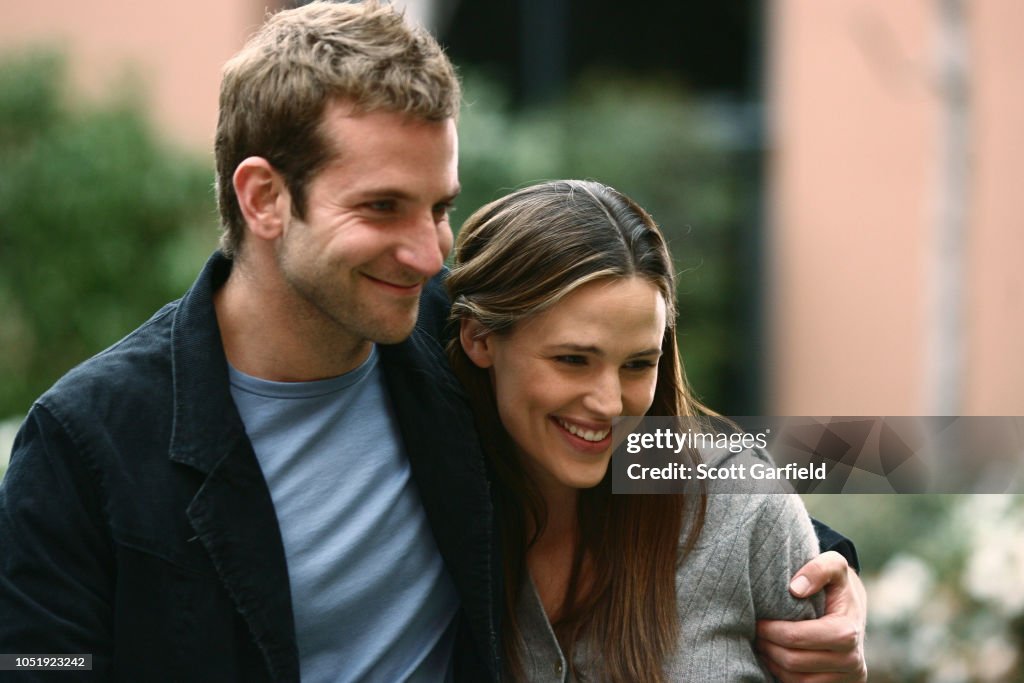 Bradley Cooper, Jennifer Garner Appearing On 'Alias'