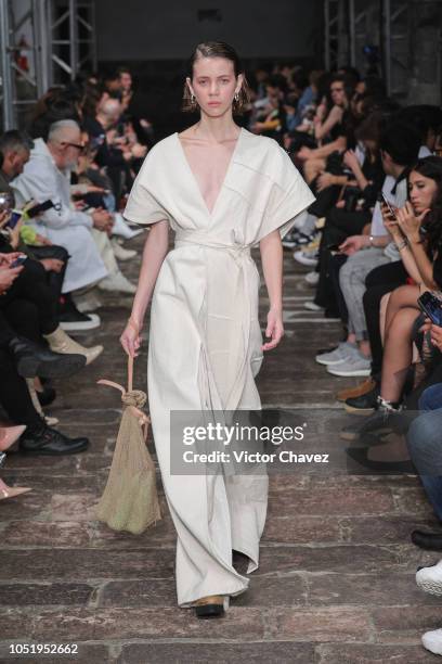 Model walks the runway during the Guillermo Jester - Mexico Disena by Elle fashion show at Mercedes Benz Fashion Week Mexico 2018 at Antiguo Colegio...