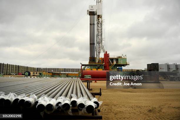 Steel Casing Installation Rig Steel Casing Photos and Premium High Res Pictures - Getty Images