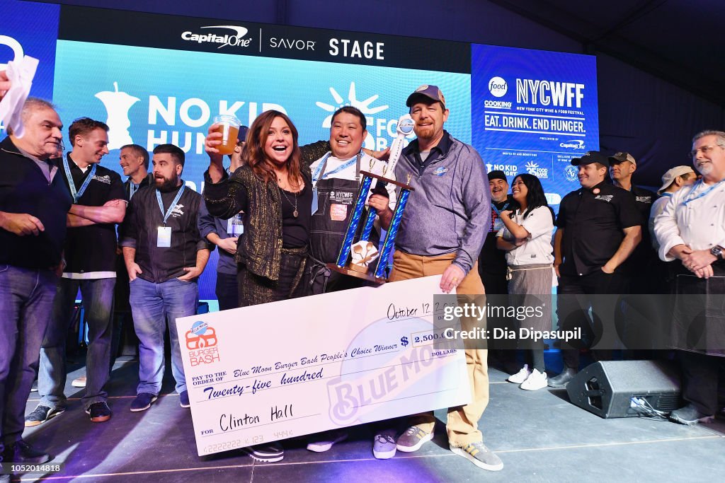 Eric Rentz Rachael Ray and Eric Rentz pose with the Blue Moon's People's Choice ...