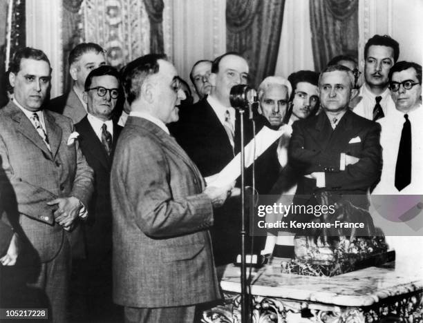 On November 10, 1937 In Rio De Janeiro, The President Of Brazil Getulio Vargas Stating The L'Estado Novo , Government Presided By Himself With...