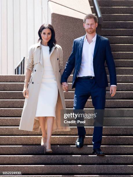 Prince Harry, Duke of Sussex and Meghan, Duchess of Sussex meet and greet the public at the Sydney Opera House on October 16, 2018 in Sydney,...