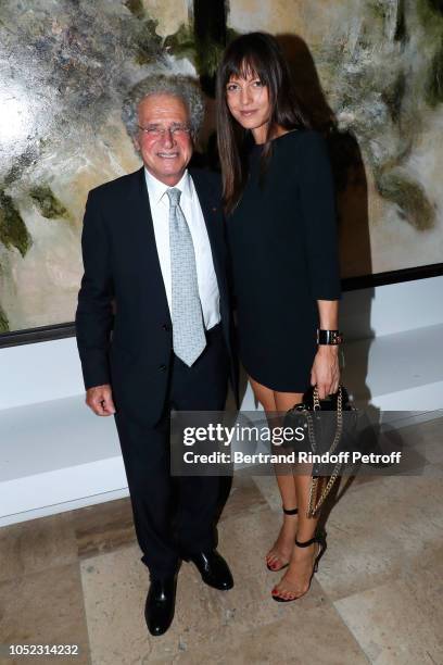 Laurent Dassault and Caroline Nielsen attend the "Societe des Amis du Musee d'Art Moderne" : Dinner. Held at Musee d'Art Moderne de la Ville de Paris...