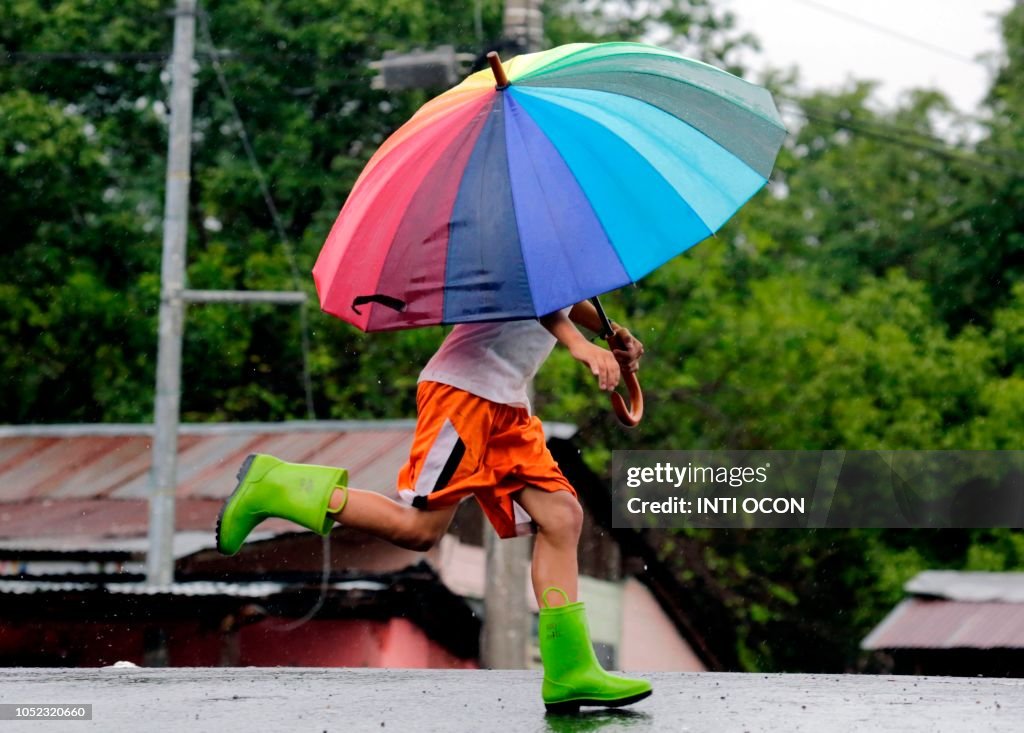 TOPSHOT-NICARAGUA-RAINS-FLOODS