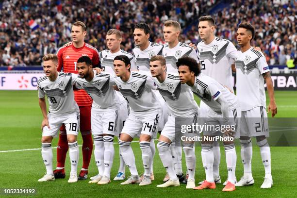 German team pose for the official photographs during the Nation League match between France and Germany at France's stadium on October 16, 2018 in...