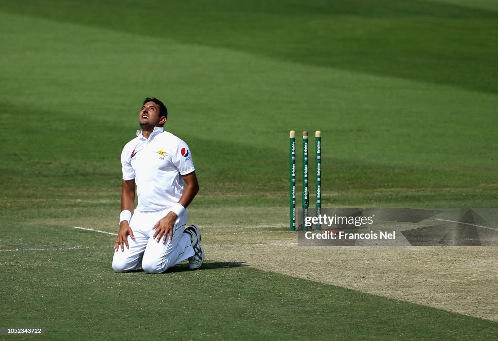 Pakistan v Australia: 2nd Test - Day Two