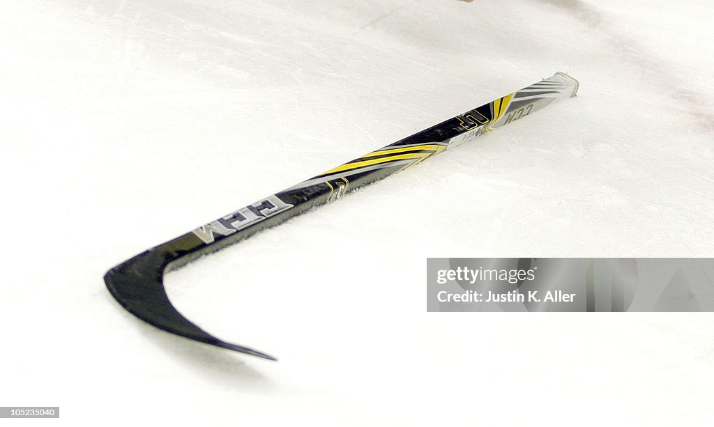 Montreal Canadiens v Pittsburgh Penguins