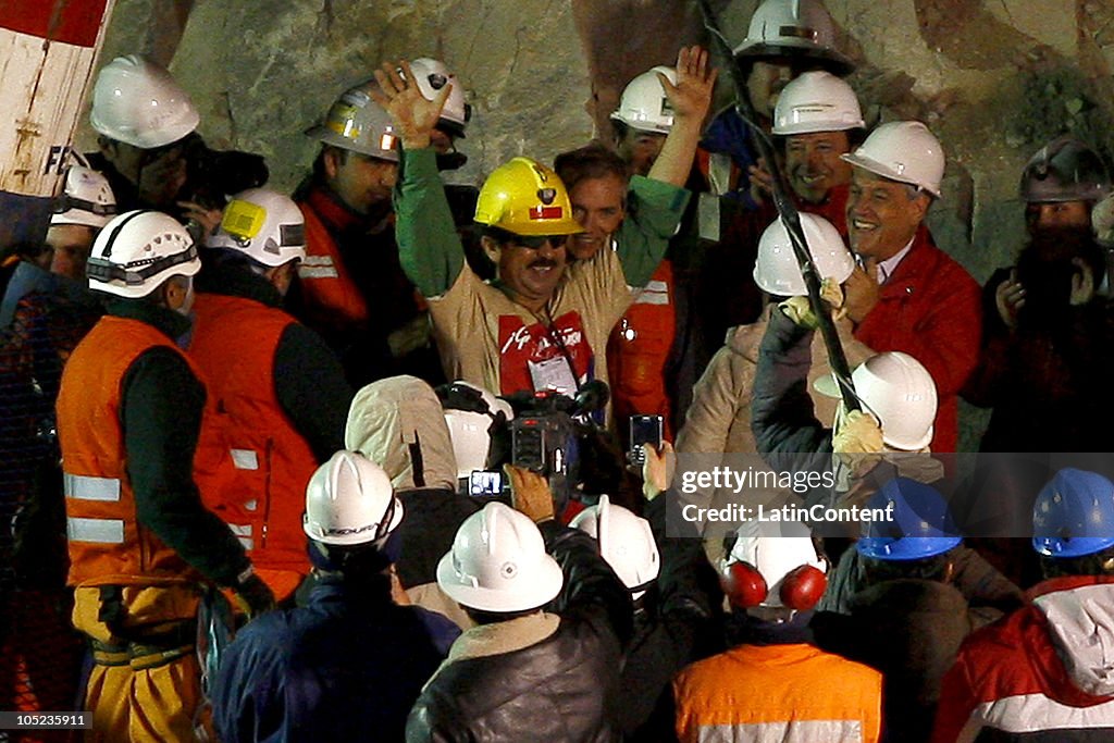 Rescue Of Trapped Chilean Miners Starts In Copiapo