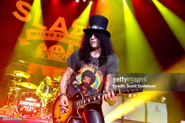 Guitarist Slash, founding member of Guns N' Roses perform onstage at Hollywood Palladium on October 16, 2018 in Los Angeles, California.