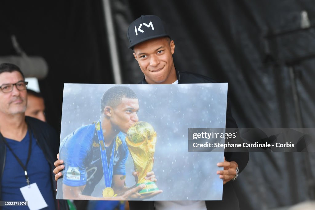 Kylian Mbappe visits Bondy