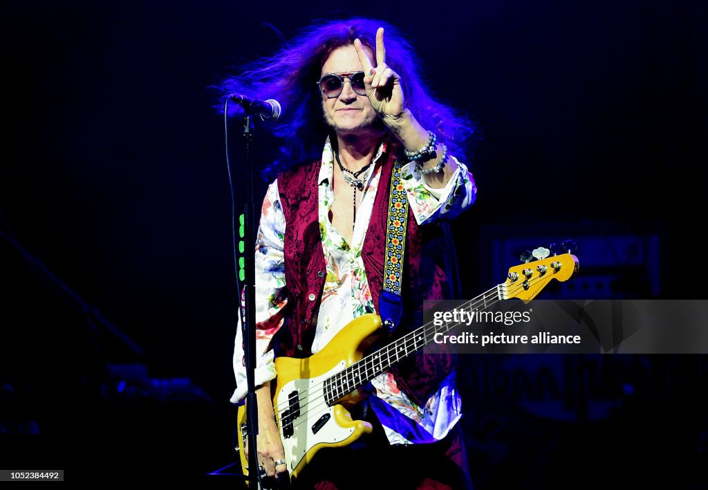 Glenn Hughes performs in Berlin