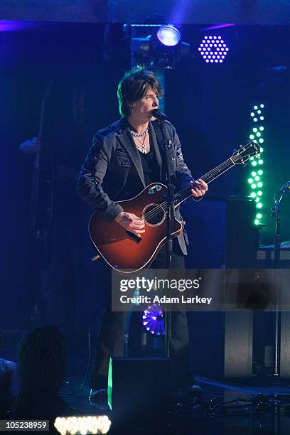 Episode 1104A" - A special Acoustic Week featured the best-selling rock band Goo Goo Dolls as they performed a medley of the first televised...