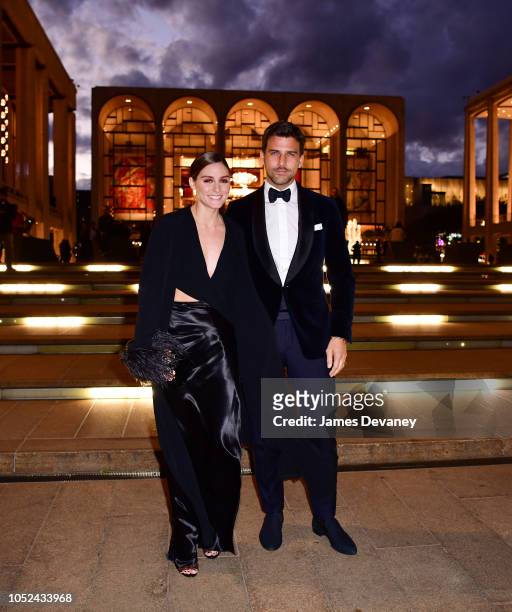 Olivia Palermo and Johannes Huebl arrive to the 2018 American Ballet Theater Fall Gala at David H. Koch Theate on October 17, 2018 in New York City.