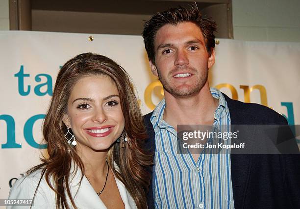 Maria Menounos and professional baseball player Barry Zito