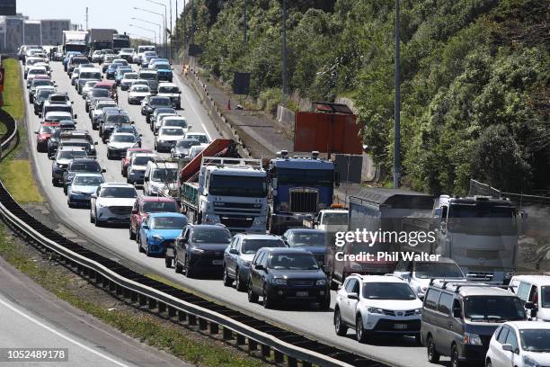 The Southern Motorway out of Auckland city is pictured congested on October 19, 2018 in Auckland, New Zealand. State Highway 16 from Kaukapakapa and...