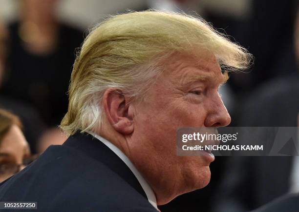 Trump Round Table 329 Round Table Side View Stock Photos, High-Res Pictures, and Images ...