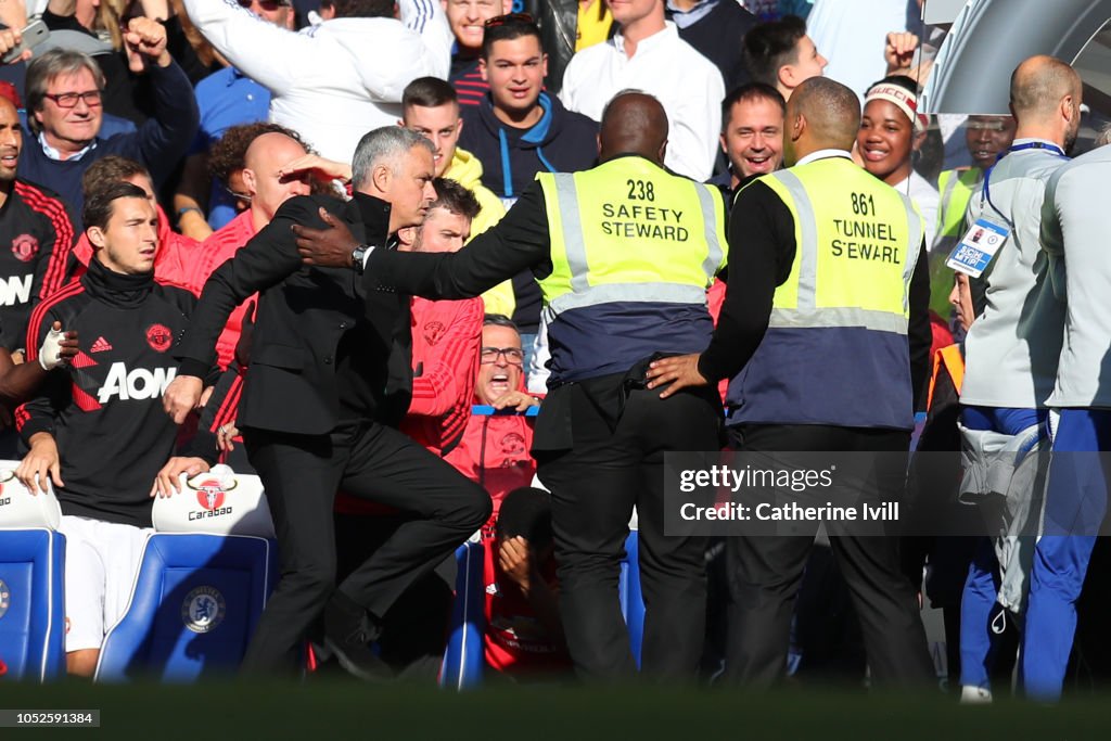 Chelsea FC v Manchester United - Premier League