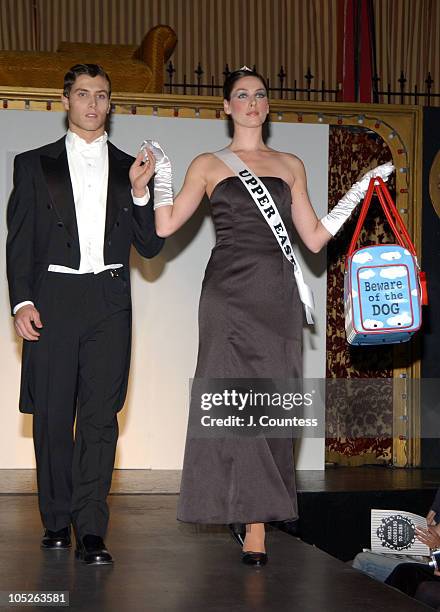 Jess2004 27 Olympus Fashion Week Fall 2004 World According To Jess Runway Stock ...