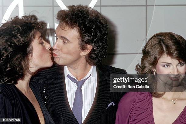 223 Laura Branigan Photos & High Res Pictures - Getty Images
