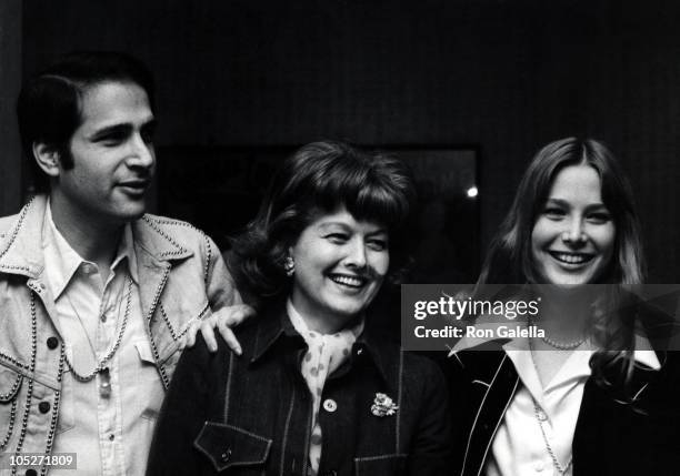 2.331 James Stacy Fotos und hochauflösende Bilder - Getty Images