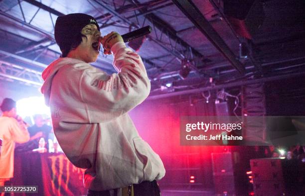 Rapper Lil Xan performs at The Underground on October 21, 2018 in Charlotte, North Carolina.