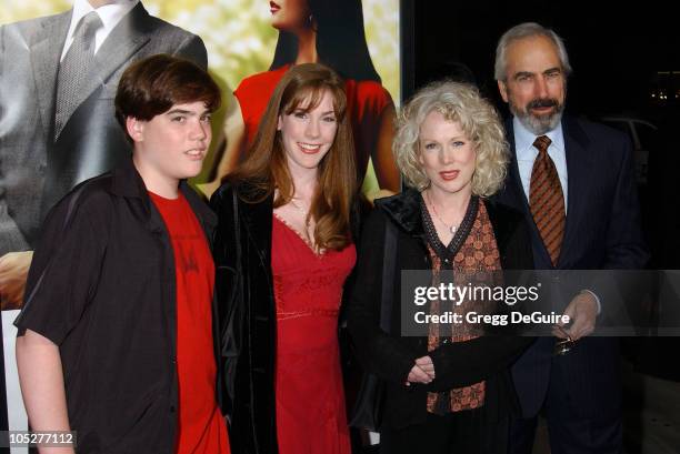 344 Julia Duffy Photos & High Res Pictures - Getty Images