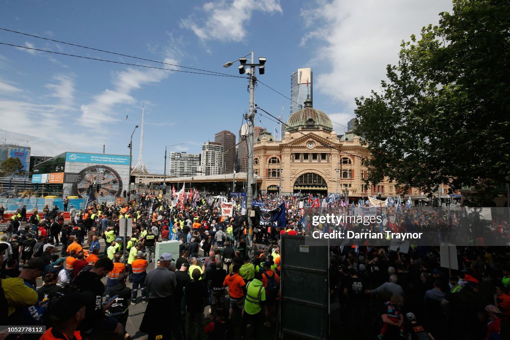 Thousands March Through Melbourne CBD Calling For Better Wages