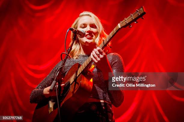 Ashley Campbell perfoms onstage during the October 2018 CMA Songwriters Series tour at O2 Shepherd's Bush Empire on October 22, 2018 in London,...