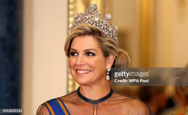 Queen Maxima of The Netherlands wears the Stuart Tiara during a State Banquet at Buckingham Palace on October 23, 2018 in London, United Kingdom....