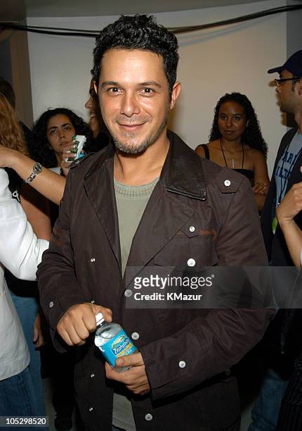 Alejandro Sanz during MTV Video Music Awards Latin America 2003 - Backstage and Audience at The Jackie Gleason Theater in Miami Beach, Florida,...