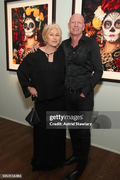 Deborra-lee Furness and honoree Jimmy Nelson attend the Stephan Weiss Apple Awards at Urban Zen on October 24, 2018 in New York City.