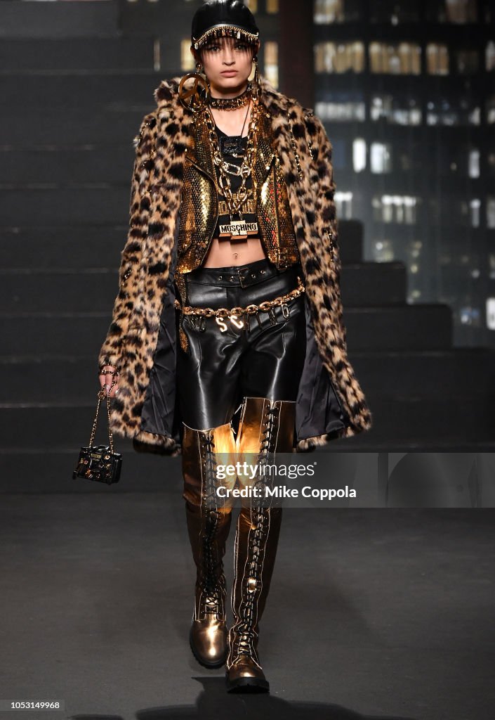 Moschino x H&M - Runway