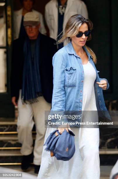 Richard Gere and Alejandra Silva are seen leaving a dentist's office on October 24, 2018 in Madrid, Spain.