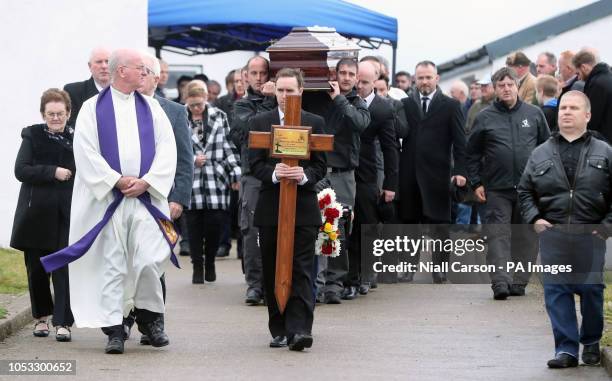 Patsy Rodgers The coffin of Ireland's last king, Patsy Dan Rodgers, makes it way to ...