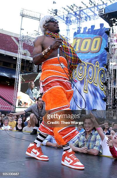 Andre 3000 of OutKast performs during Z100's Zootopia 2002 - Show at Giants Stadium in East Rutherford, New Jersey, United States.