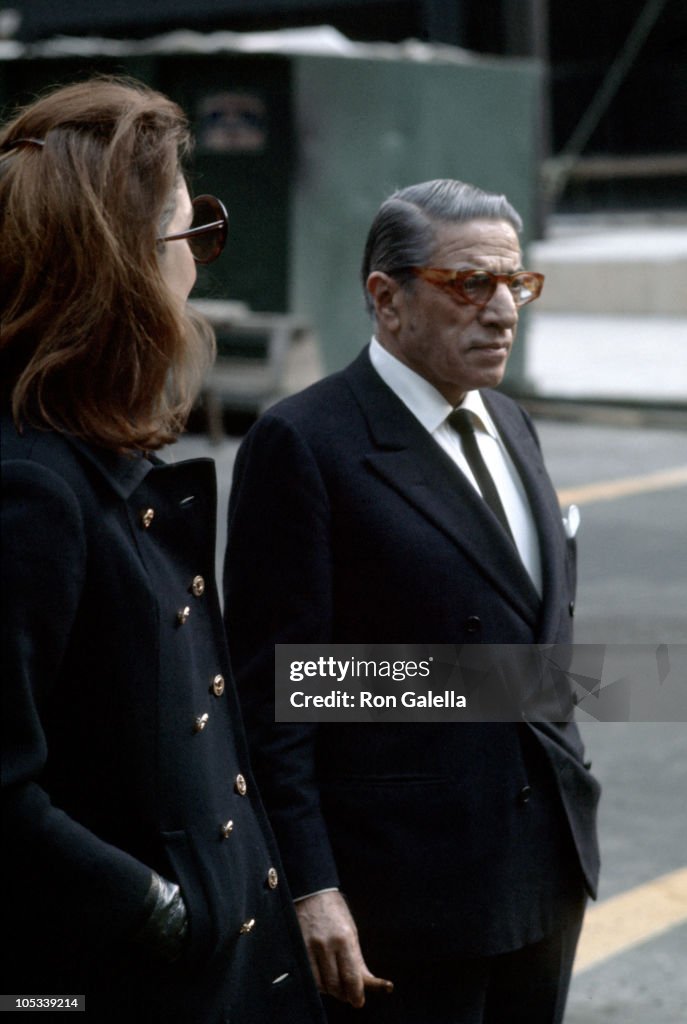 Jackie Onassis And Ari Onassis During Jackie Onassis Ari Onassis jackie-onassis-and-ari-onassis-during-jackie-onassis-ari-onassis