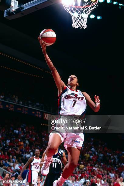 Tina Thompson of the Houston Comets shoots during Game Three of 1999 WNBA Finals on September 5, 1999 at the Compaq Center in Houston, Texas NOTE TO...