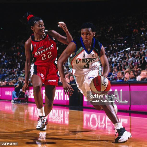 Crystal Robinson of the New York Liberty dribbles during Game One of the 1999 WNBA Finals on September 2, 1999 at Madison Square Garden in New York...