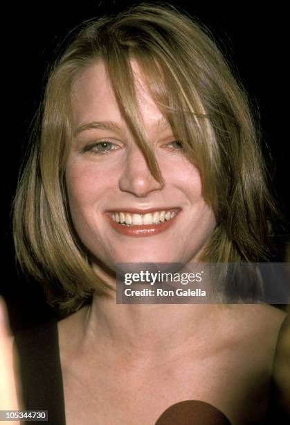 137 Bridget Fonda 1989 Stock Photos, High-Res Pictures, and Images - Getty  Images