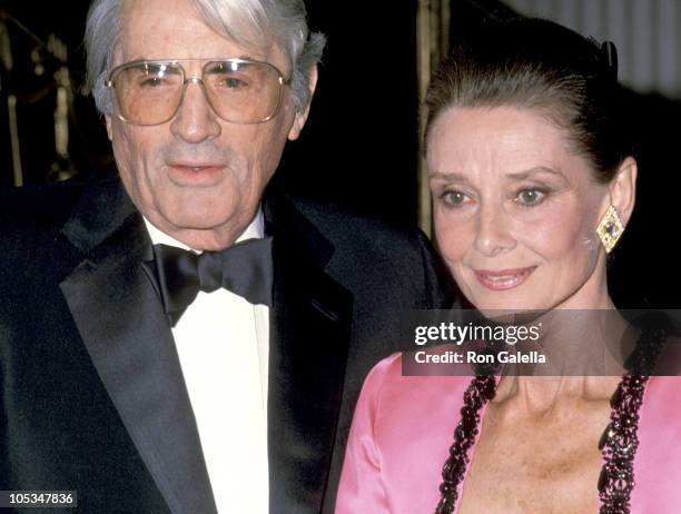 1st Annual Lighthouse for the Blind, Winternight Awards Gala, Nachrichtenfoto