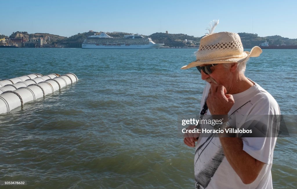 Tourist Cruise Shipping in Lisbon Harbour