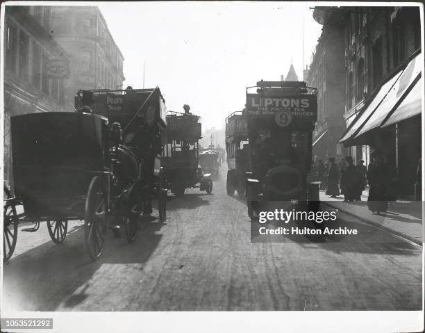 Congested traffic near the Post Office on Putney High Street, London, February 1910.