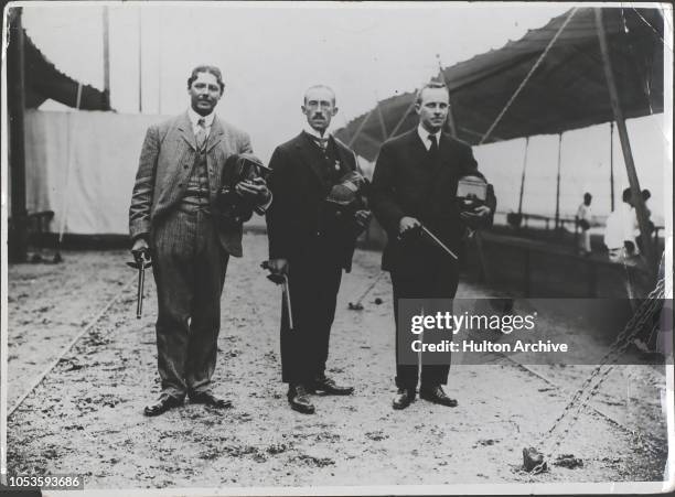 Olympic Games, White City Duelling in the fencing ground near the Stadium The United States Team, Boutillier, Sayre and Carlberg, who came second,...