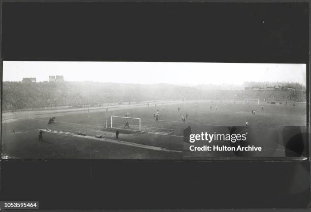 Photo by A. H. Robinson, Stamford Bridge.