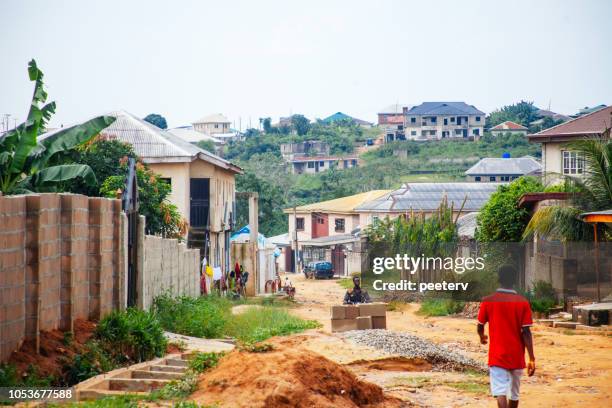 straten van lagos, nigeria - lagos nigeriaanse staat stockfoto's en -beelden